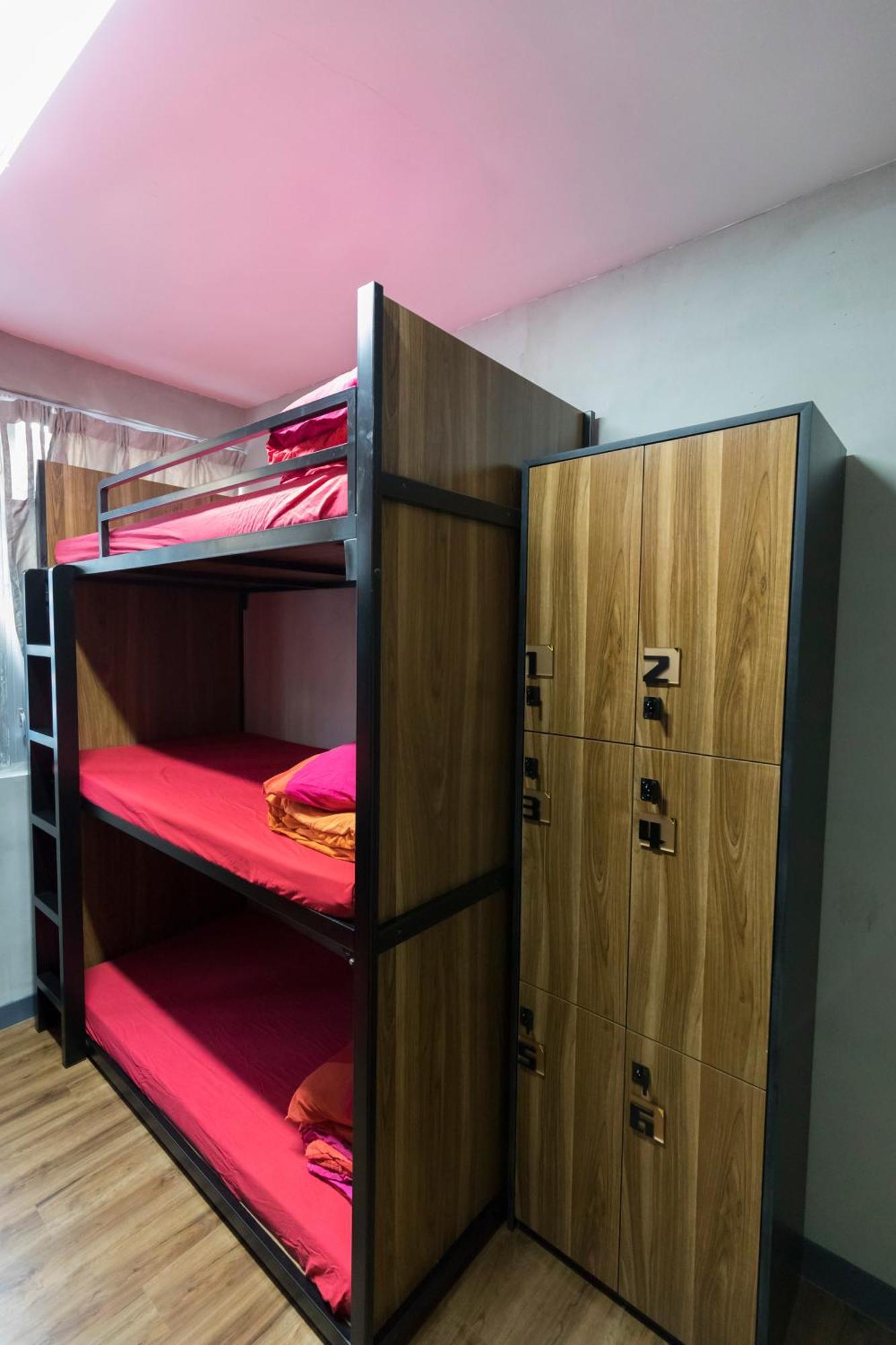 Check Inn Hk Хонконг Стая снимка